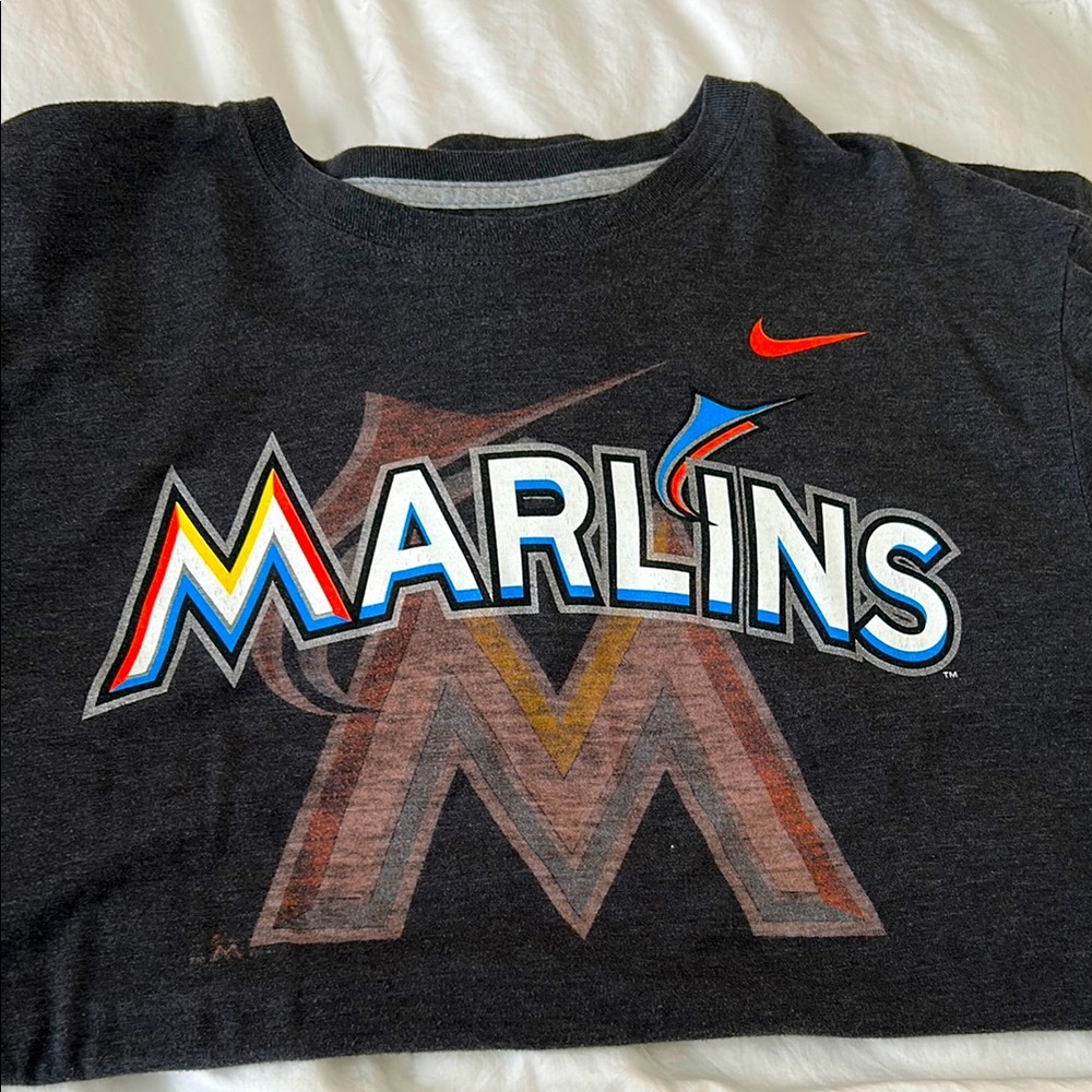 Nike men’s Marlins baseball T-shirt